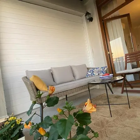Santa Marina Sea Vew Apartman